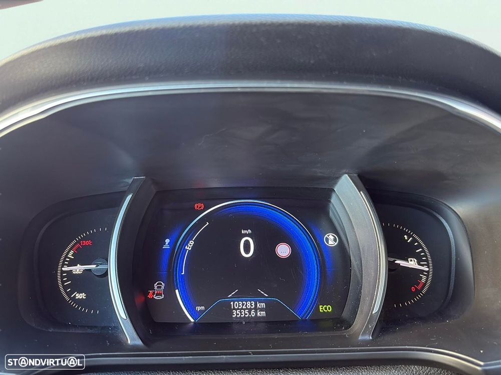 Renault Mégane - 11