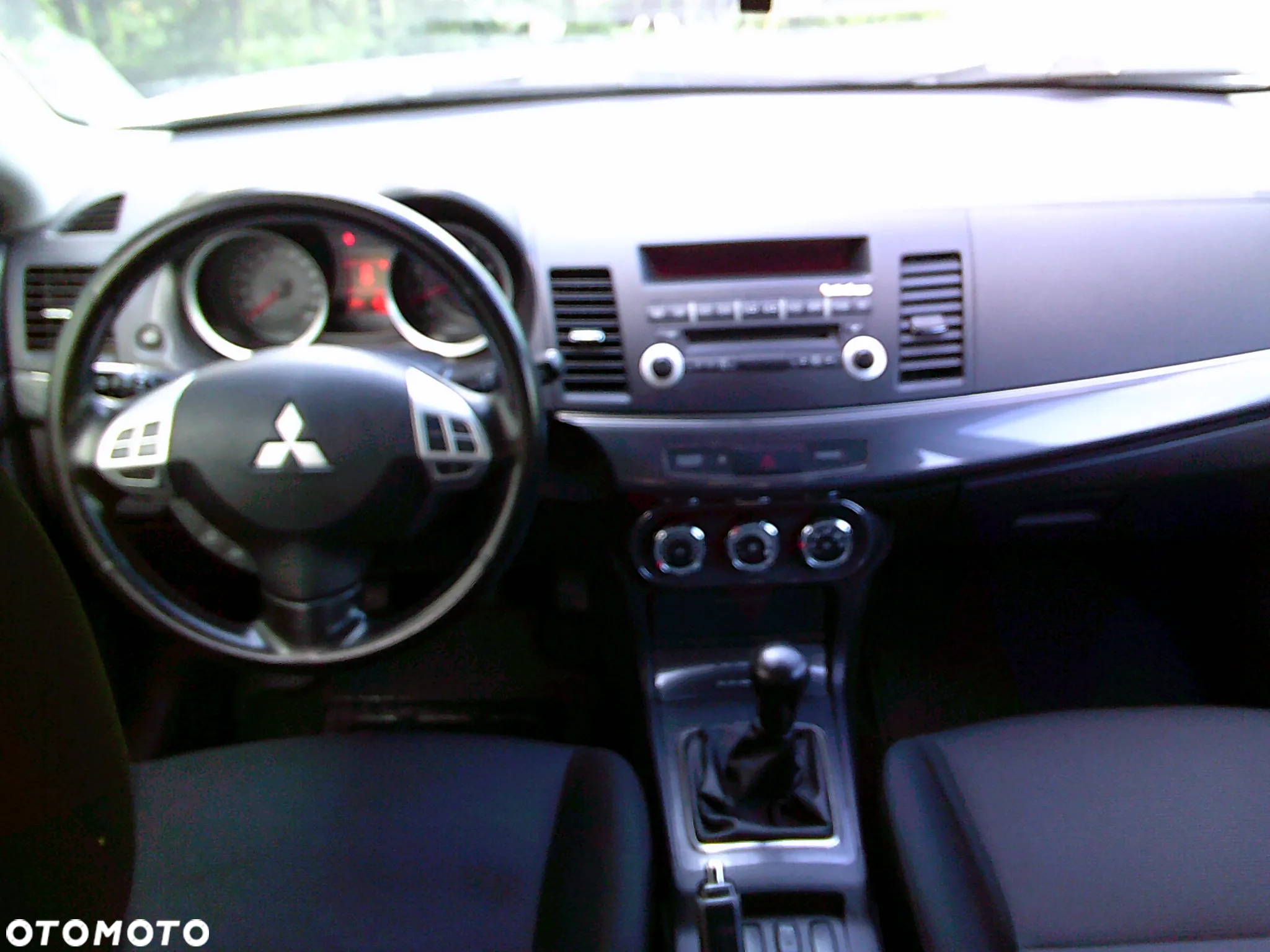 Mitsubishi Lancer 1.8 Inform - 16
