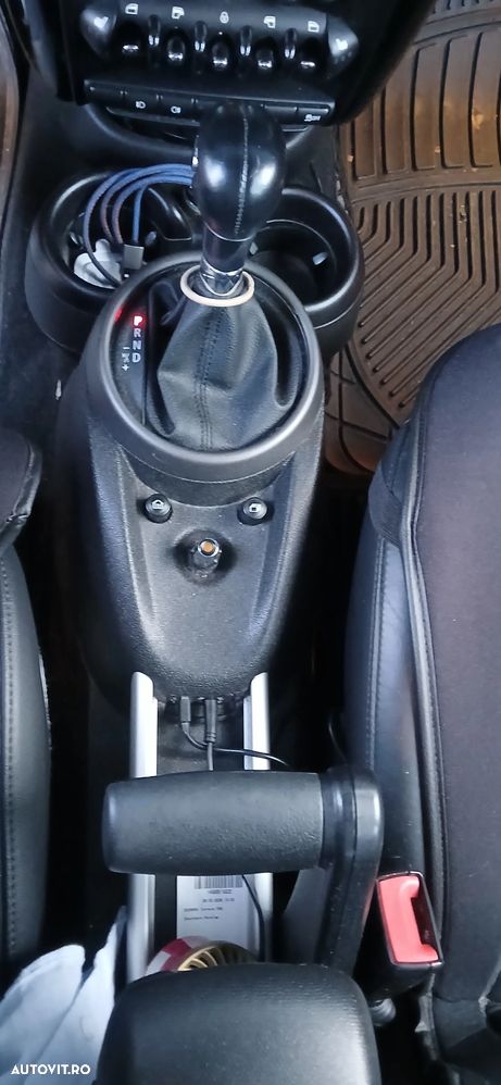 Mini Countryman Cooper D ALL4 AT - 21