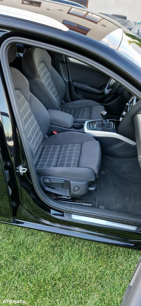 Audi A4 Avant 1.8 TFSI Ambiente - 21