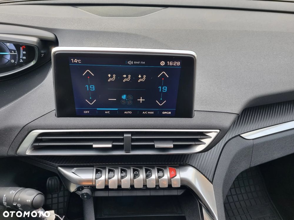 Peugeot 3008 1.2 PureTech Allure Pack S&S - 21