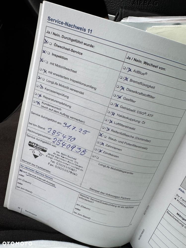 Volkswagen Passat - 11