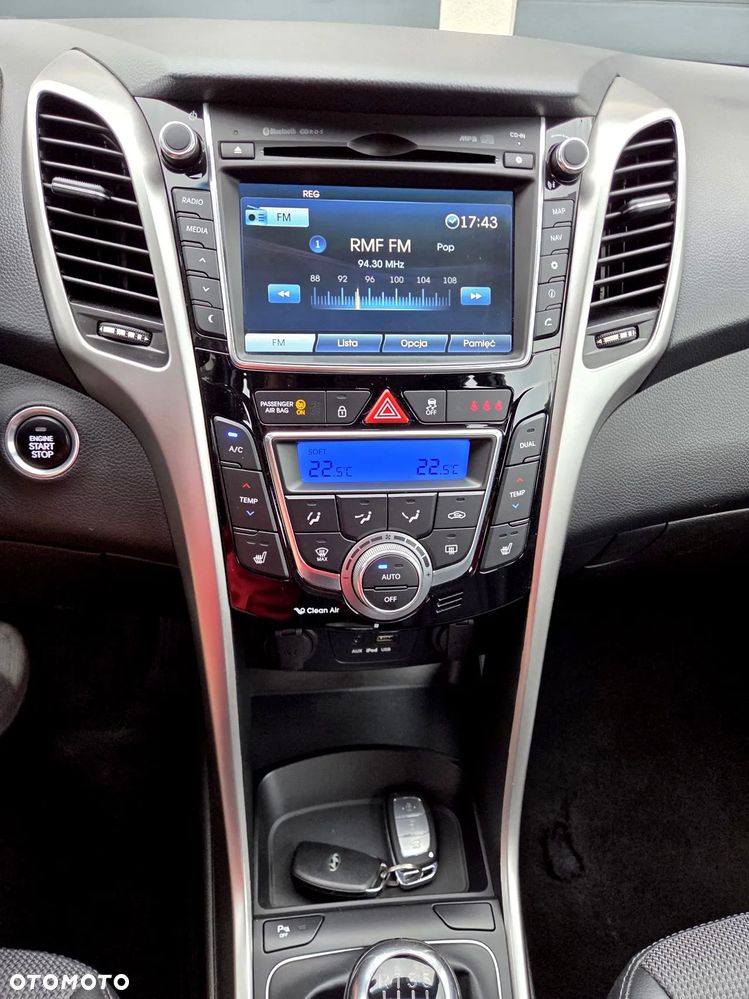 Hyundai i30 - 23