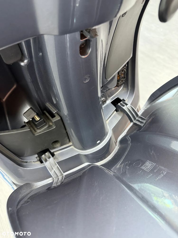 Vespa Primavera - 24