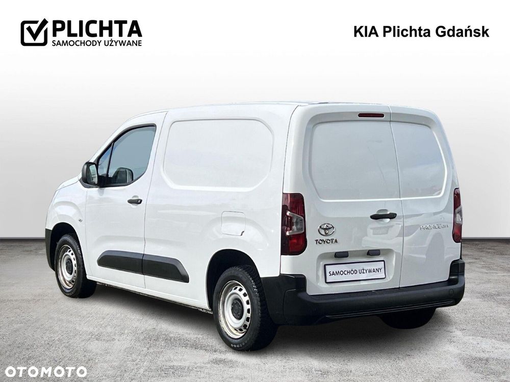 Toyota proace-city . - 3