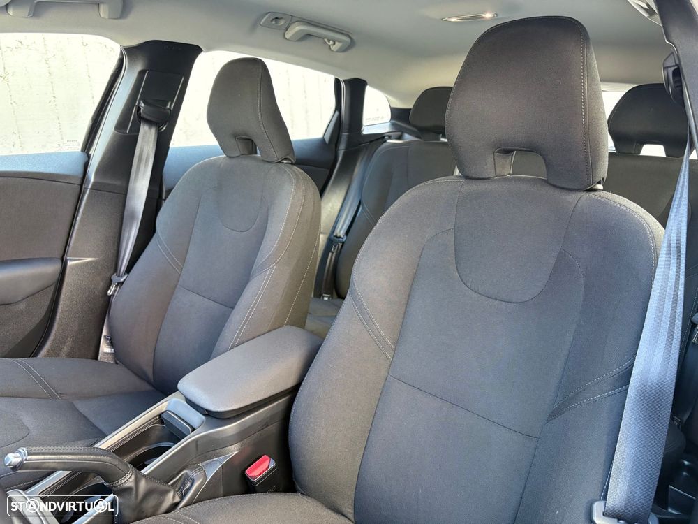 Volvo V40 2.0 D2 Kinetic - 30