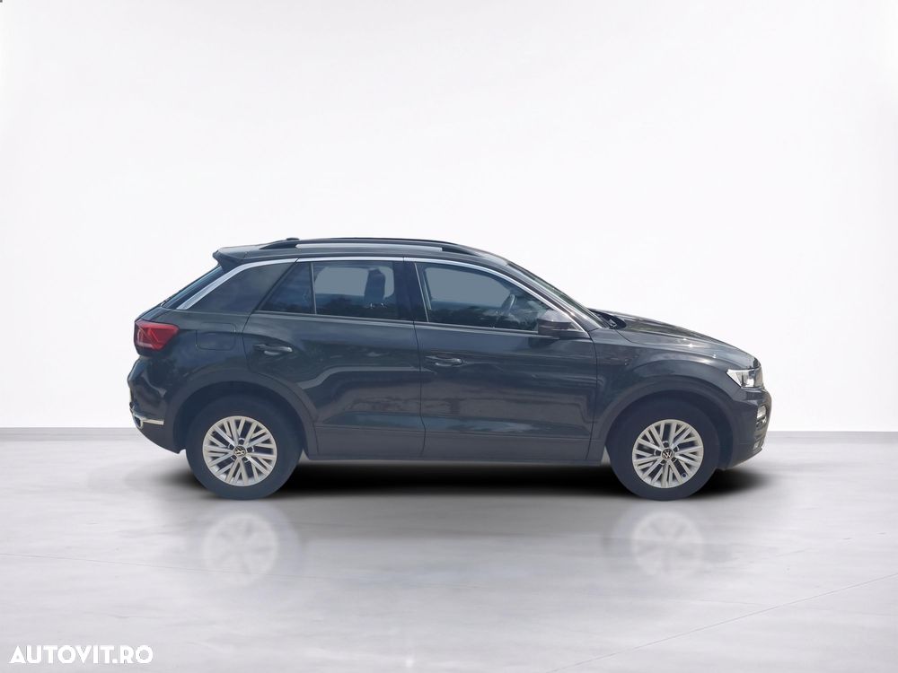 Volkswagen T-Roc - 7