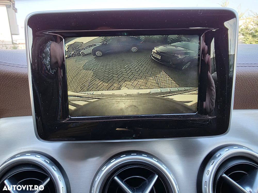 Mercedes-Benz GLA 200 (CDI) d 7G-DCT AMG Line - 25