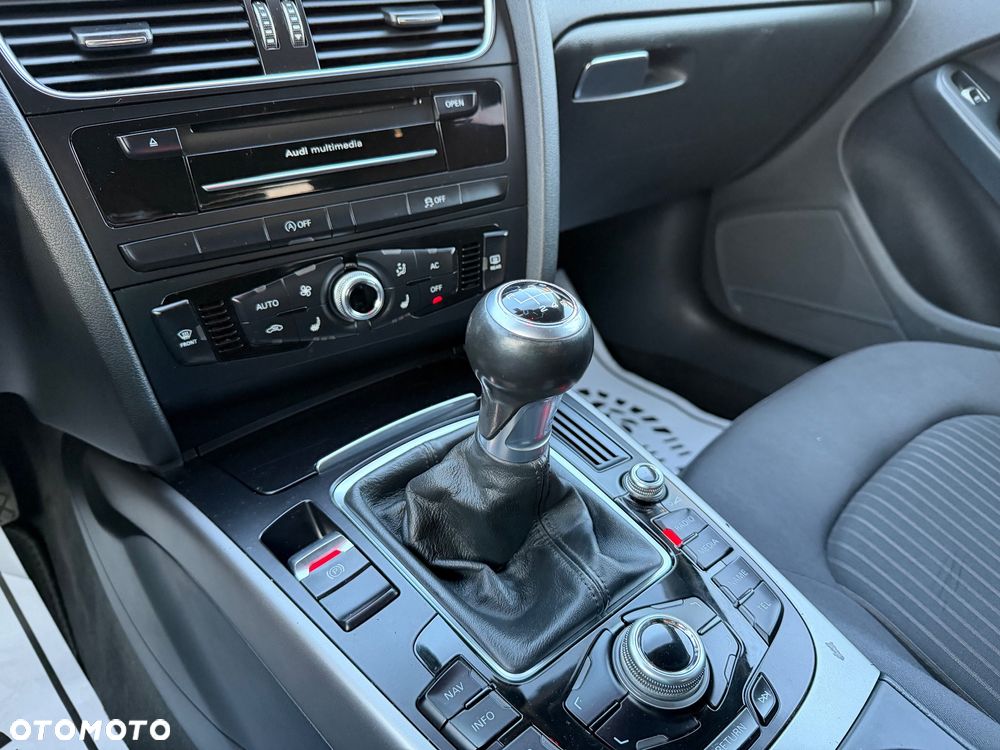 Audi A4 Avant 2.0 TDI DPF Ambition - 27