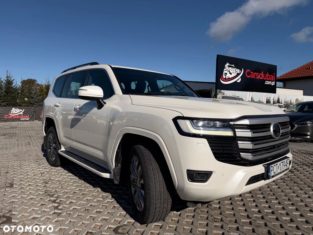 Toyota Land Cruiser - 2