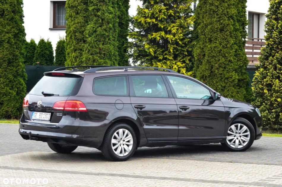Volkswagen Passat 2.0 TDI Comfortline - 18