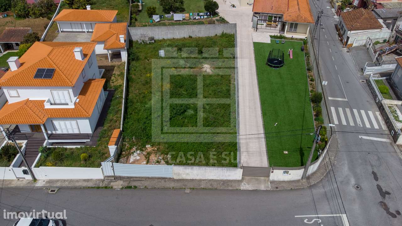 Terreno Urbano com 696 m2 em Esmoriz, Ovar - Grande imagem: 3/15