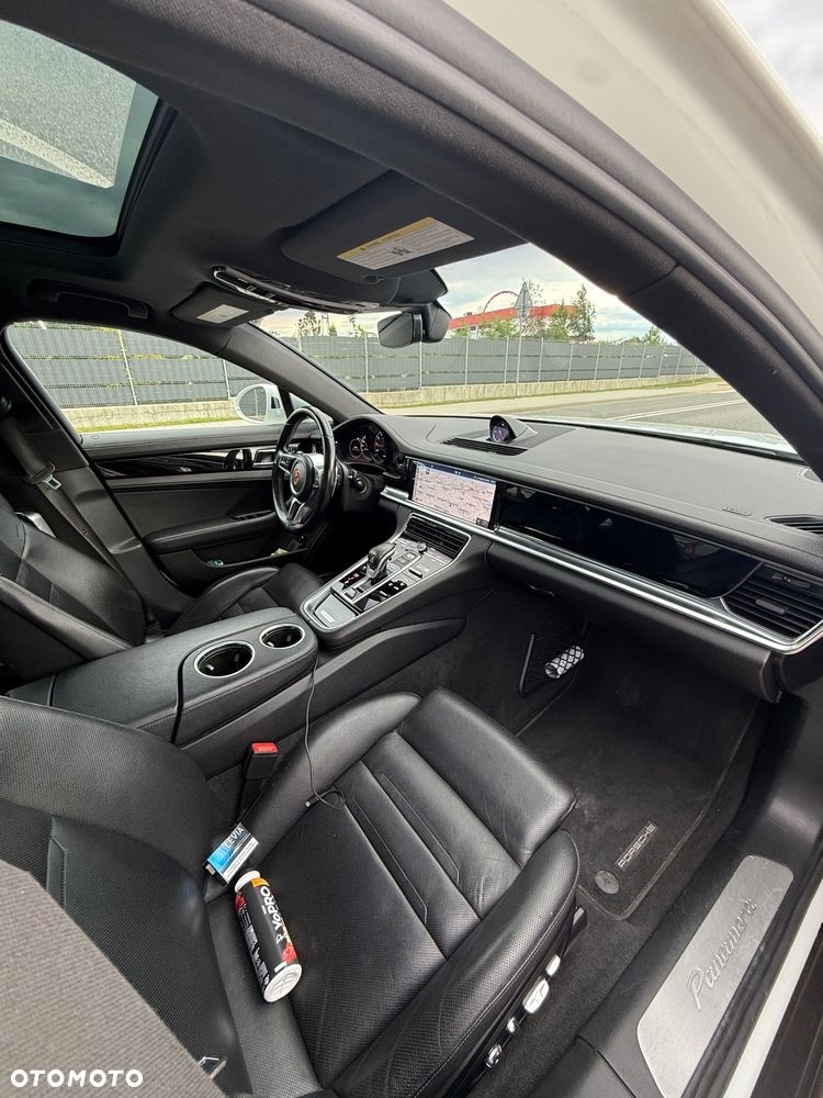 Porsche Panamera Standard - 7