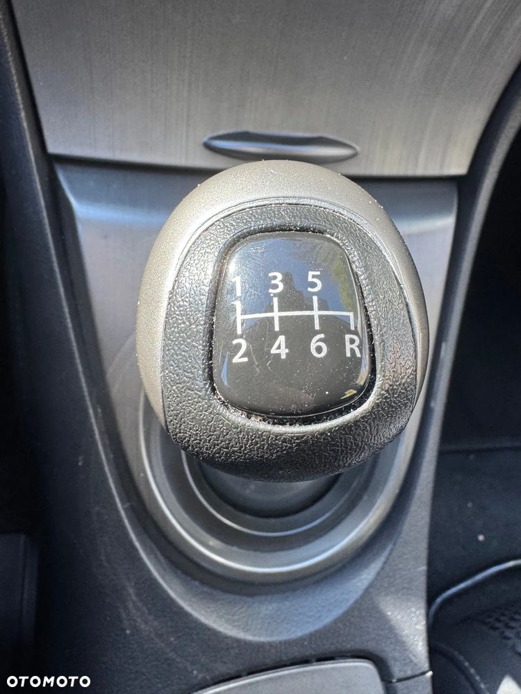 Honda Civic 1.4 i-VTEC Sport - 12