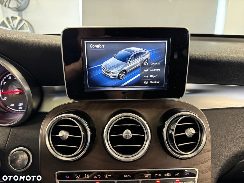 Mercedes-Benz GLC - 13