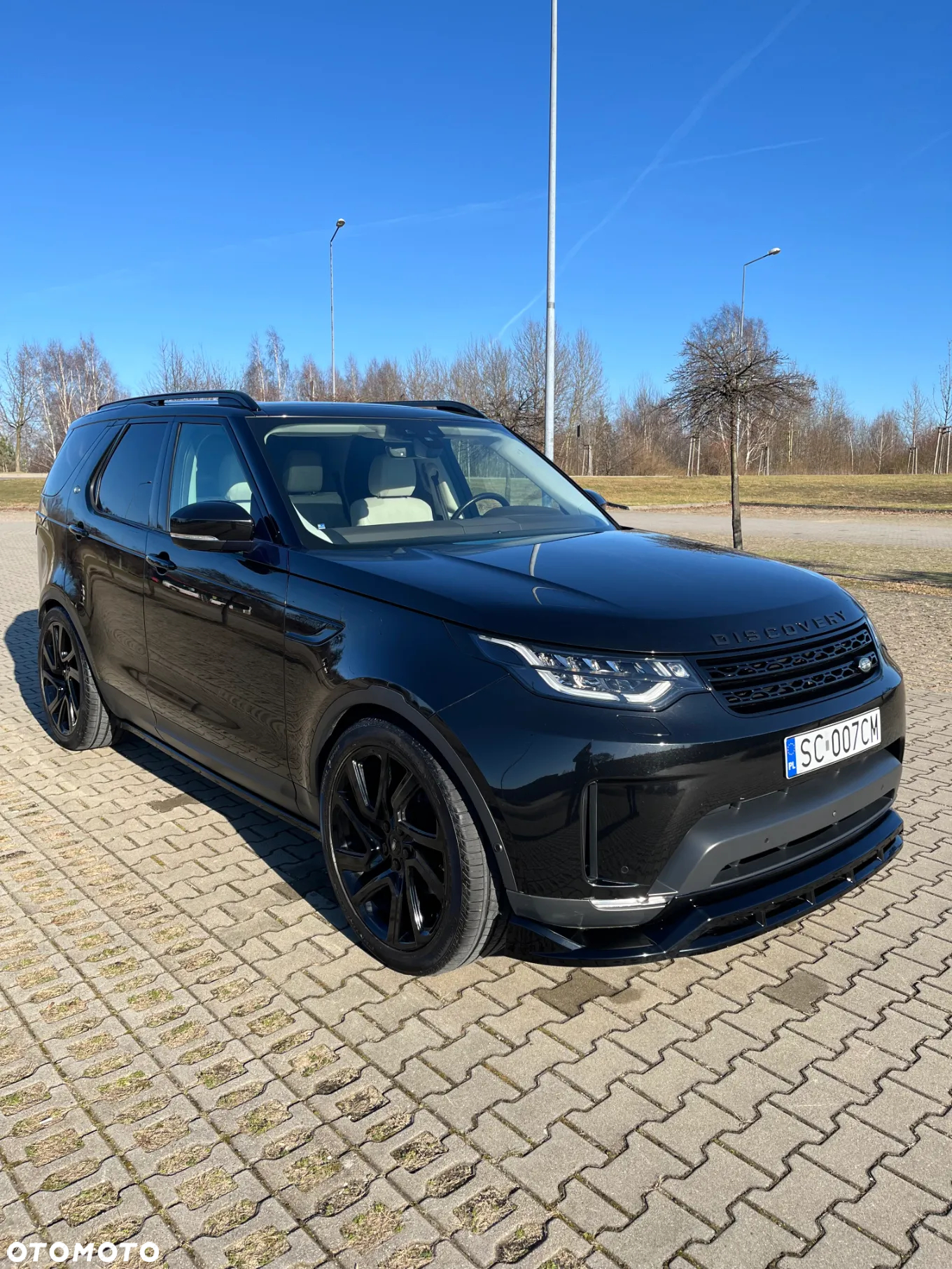 Land Rover Discovery V 2.0 SD4 HSE - 10