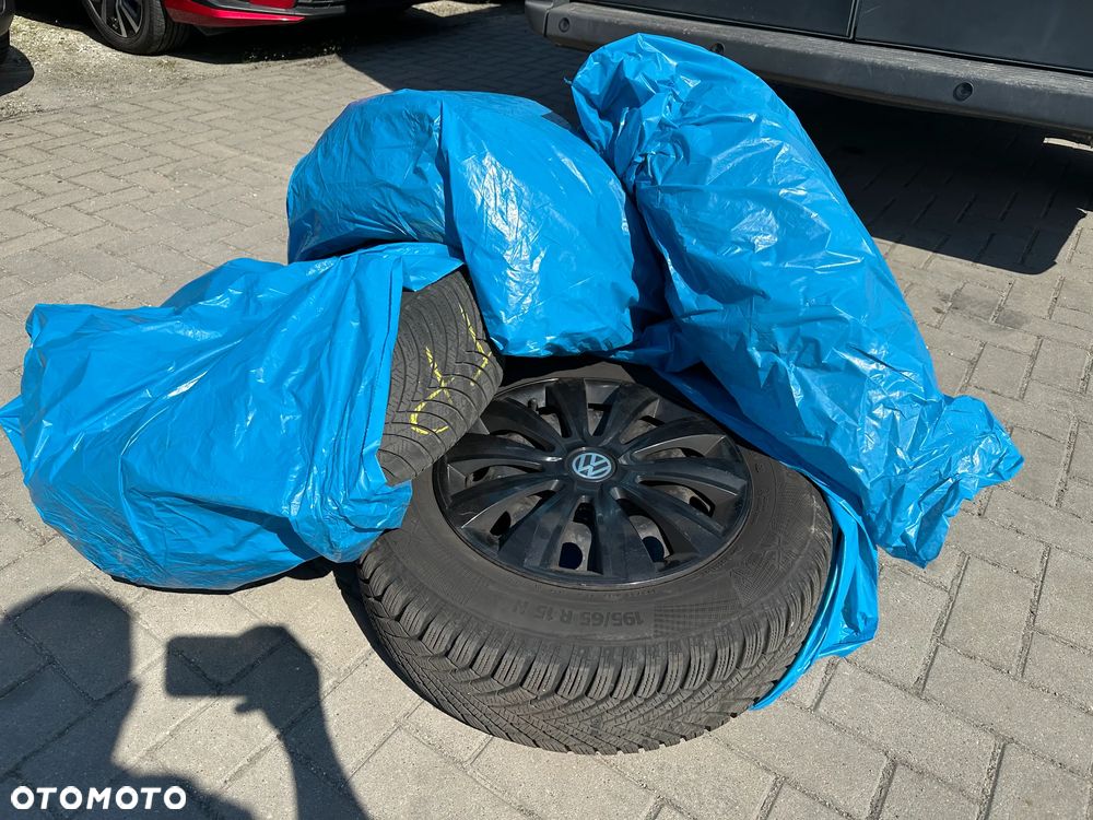 Volkswagen Golf Plus - 38