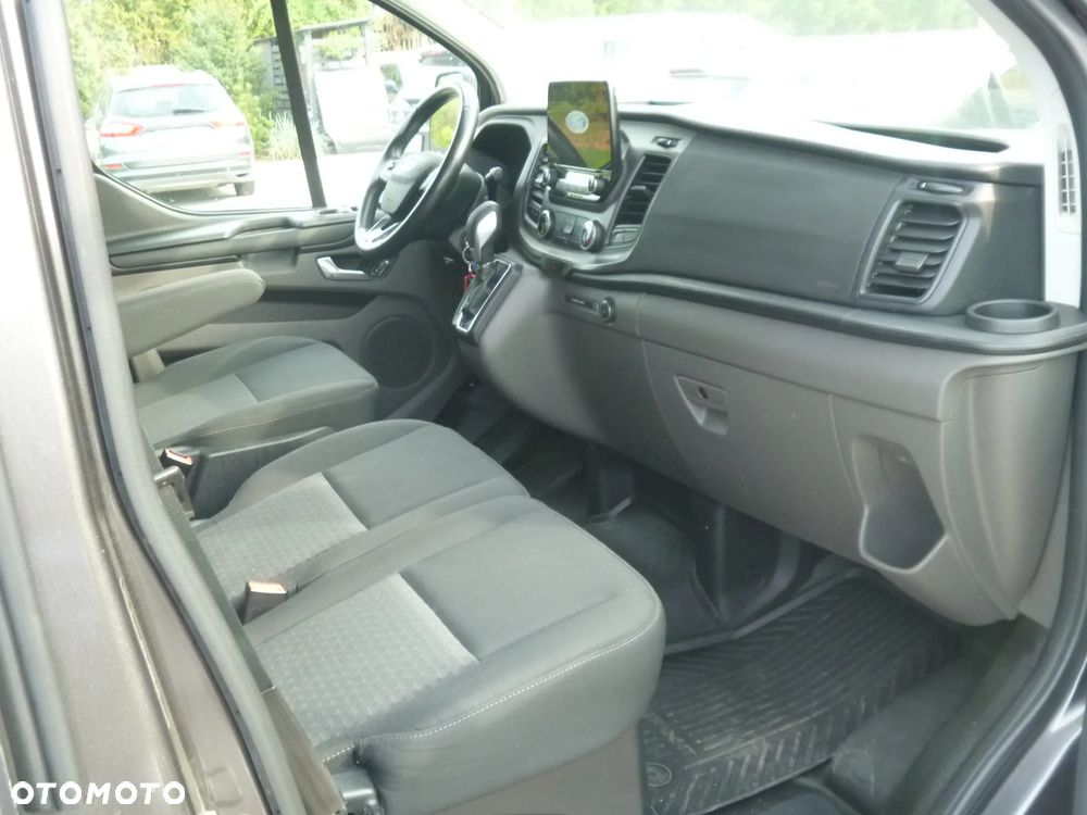 Ford TRANSIT CUSTOM - 19