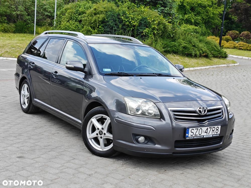 Toyota Avensis 2.2 D-4D X Premium - 2