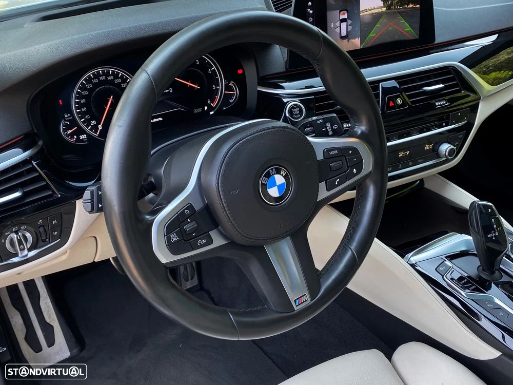 BMW 525 d Pack M Auto - 33
