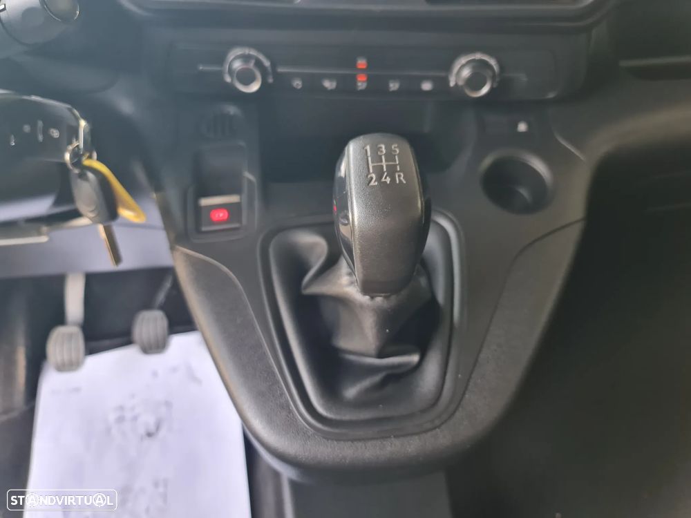 Citroën Berlingo Asphalt 1.6 HDi 100cv Câmara CarPlay IVA Dedutível - 22
