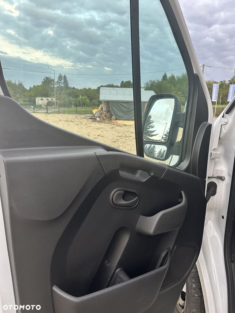 Renault Master - 19