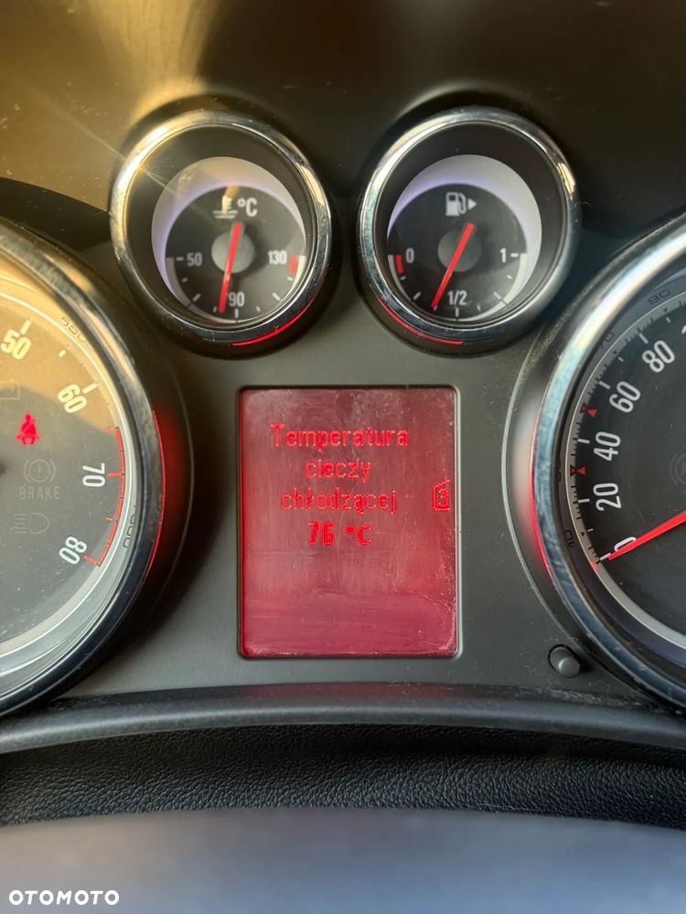 Opel Astra IV 1.6 T Cosmo - 16