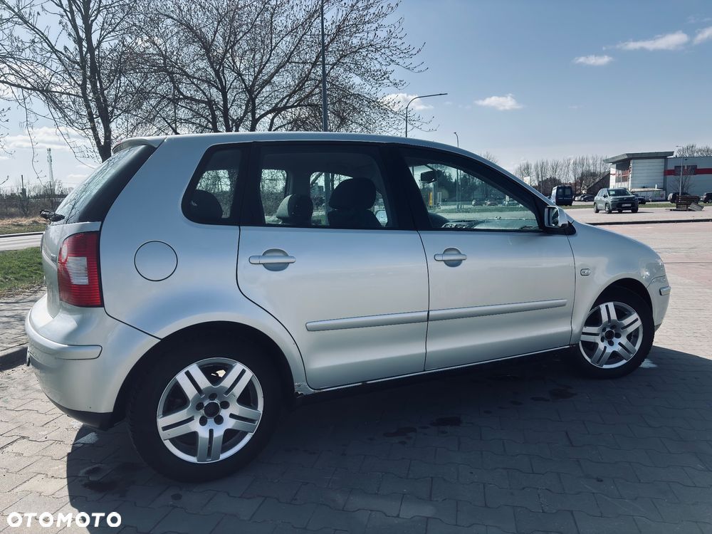 Volkswagen Polo 1.4 TDI Special - 4