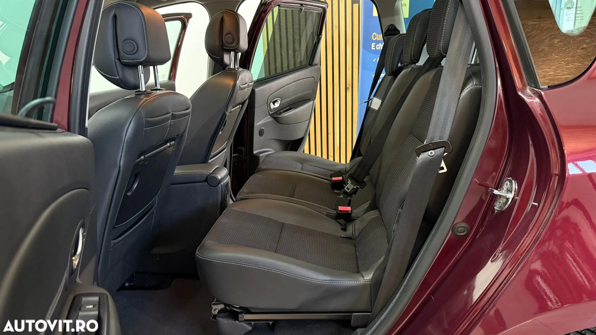 Renault Scenic - 17