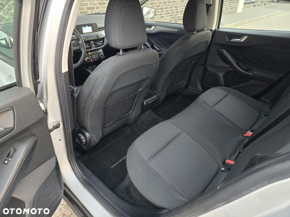 Ford Focus SW 1.5 TDCi Titanium - 24