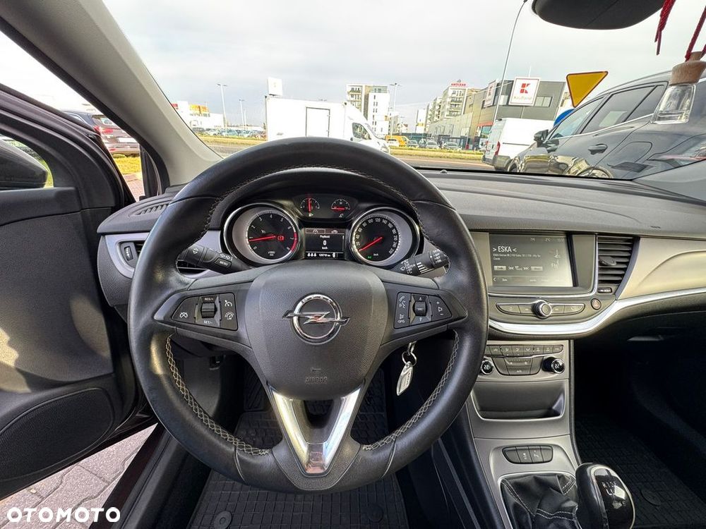 Opel Astra 1.4 T Enjoy - 16