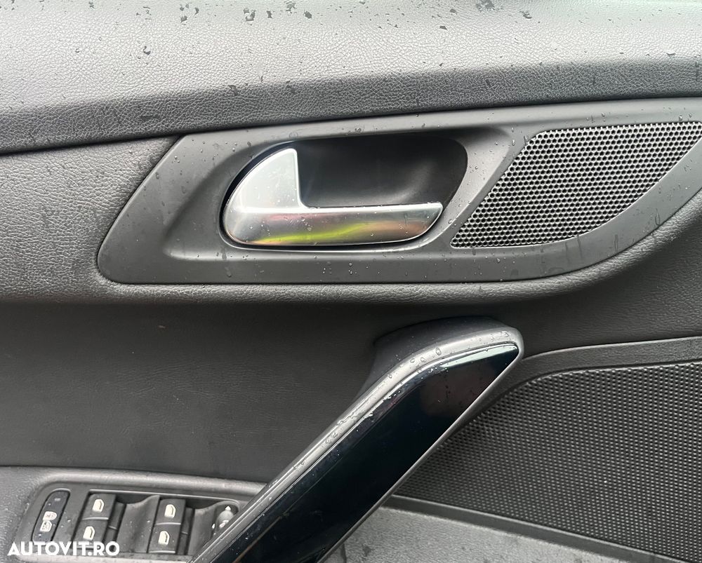 Peugeot 508 RXH Hybrid4 - 22
