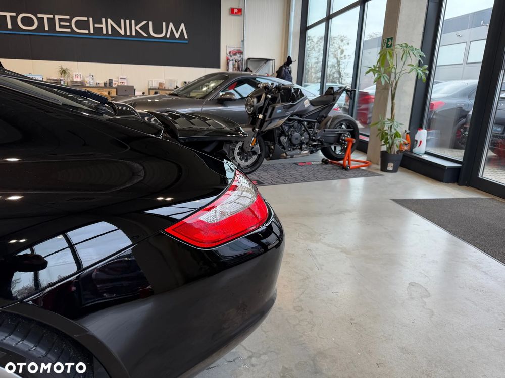 Porsche 911 Carrera S - 28