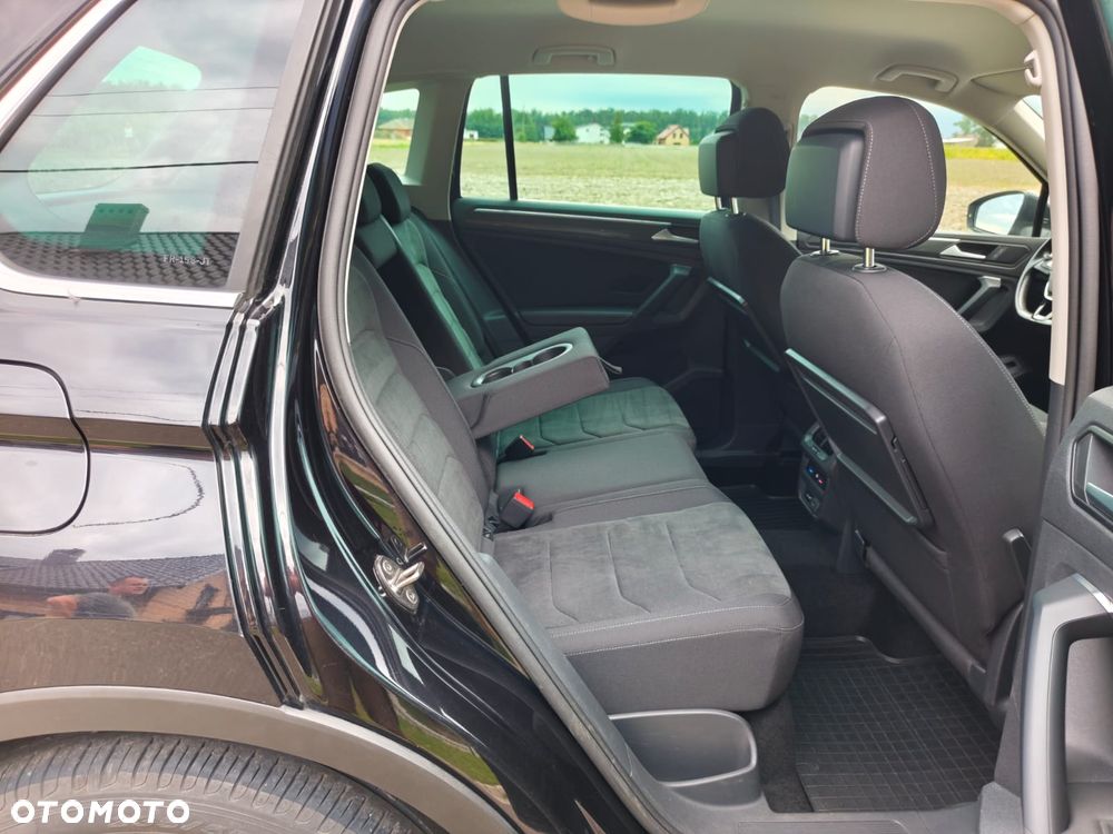 Volkswagen Tiguan - 23