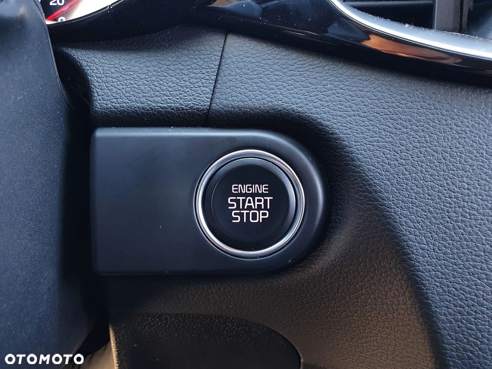 Kia Ceed 1.5 T-GDI Tribute - 38