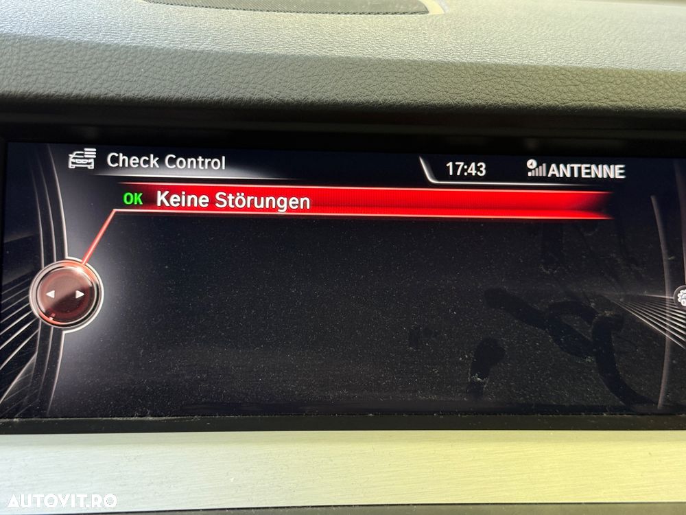 BMW Seria 5 525d xDrive AT - 3
