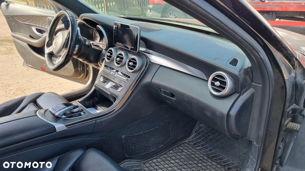 Mercedes-Benz Klasa C - 21