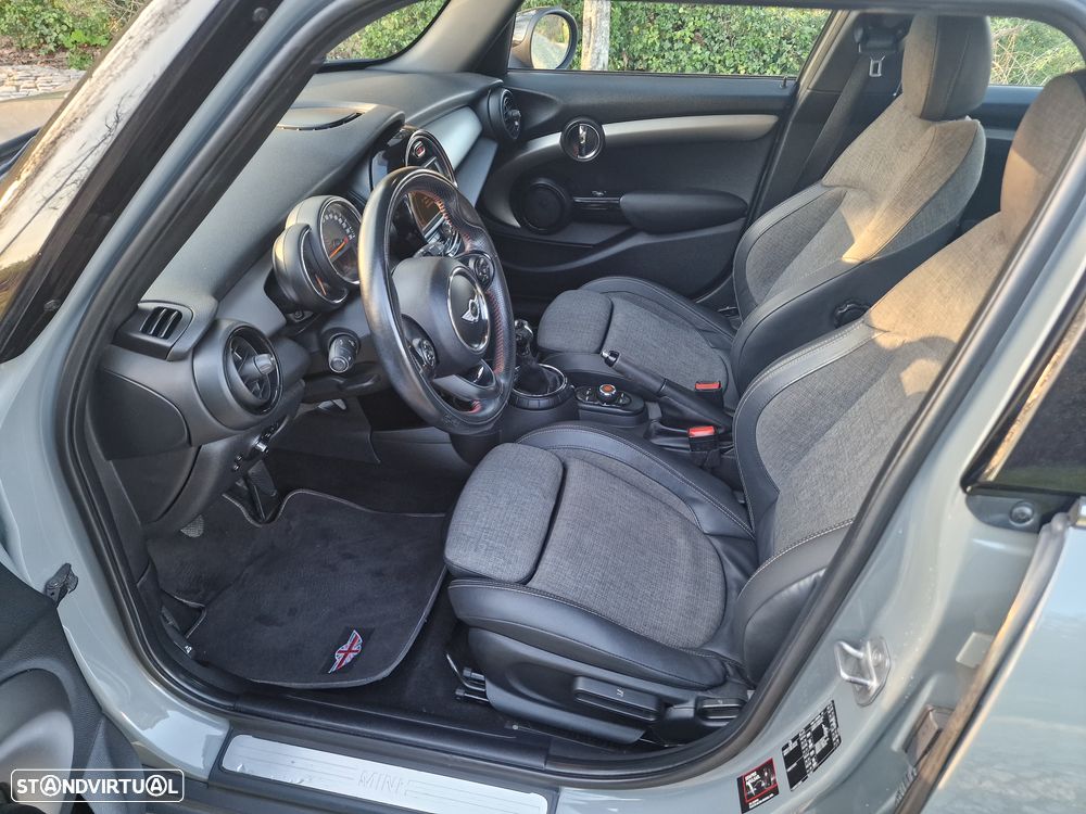 MINI 5 Portas Cooper D - 3