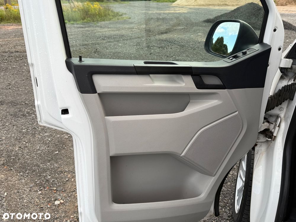 Volkswagen T6 - 10