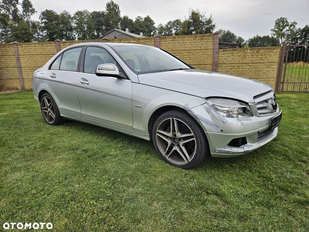 Mercedes-Benz Klasa C 320 CDI DPF 7G-TRONIC Elegance - 2