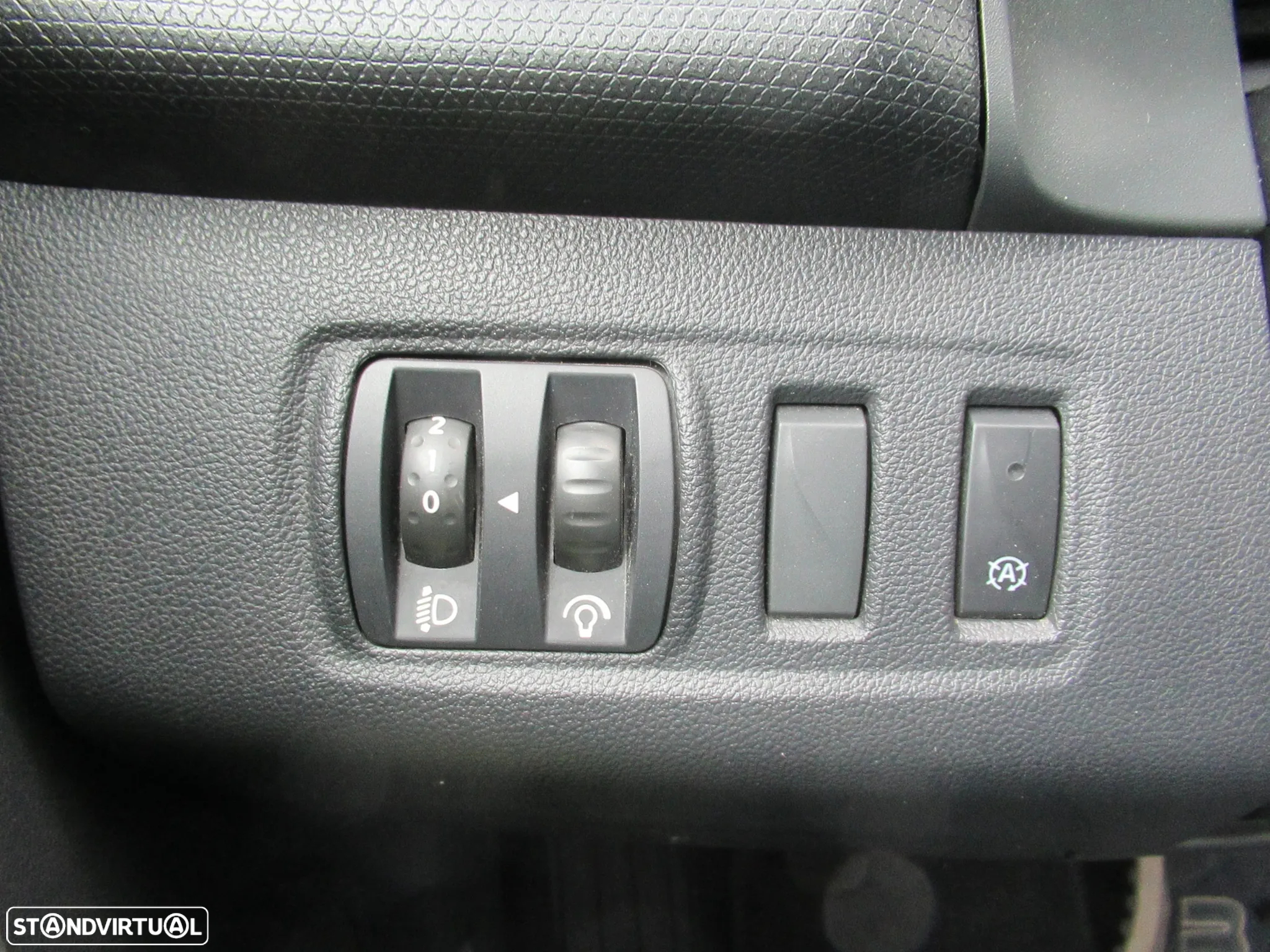 Renault Clio Sport Tourer Energy TCe 90 Business - 15