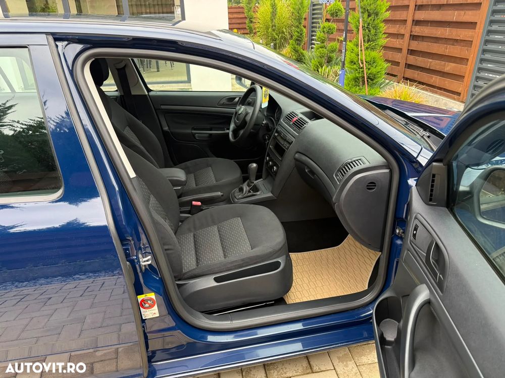 Skoda Octavia 1.4 MPI Classic - 9