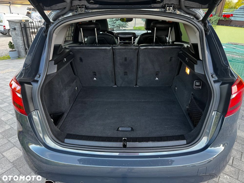 BMW Seria 2 218d Sport-Aut Luxury Line - 17