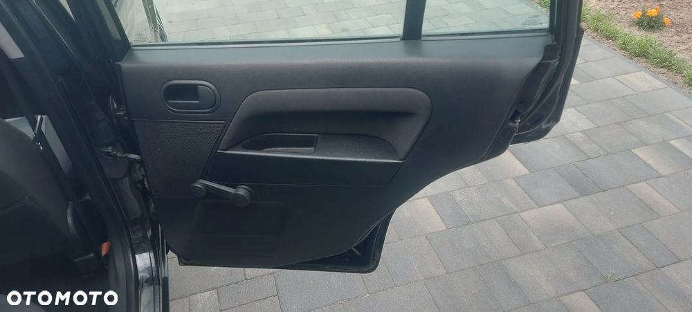 Ford Fusion 1.4 Trend - 21