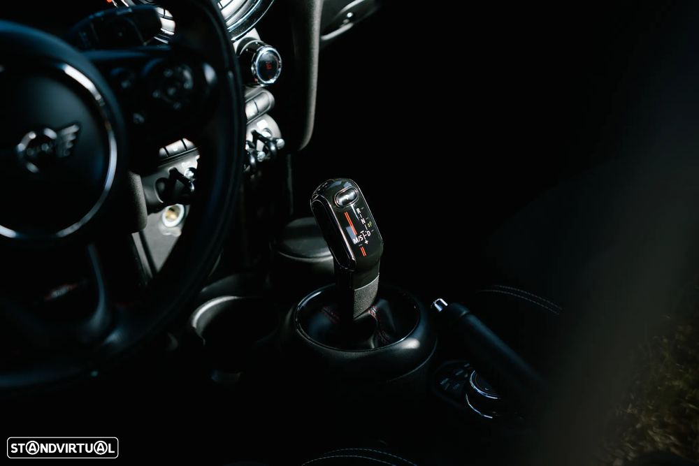 MINI Cabrio John Cooper Works Auto Desportiva - 10