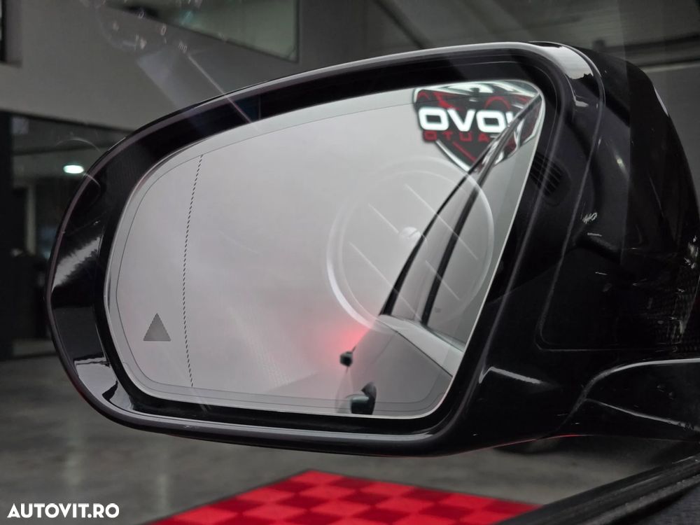 Mercedes-Benz E - 38