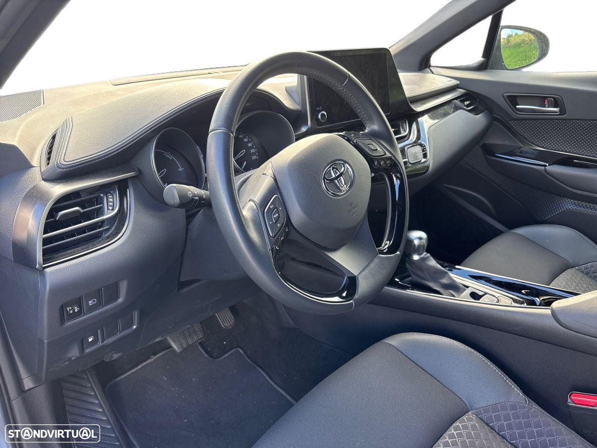 Toyota C-HR - 15