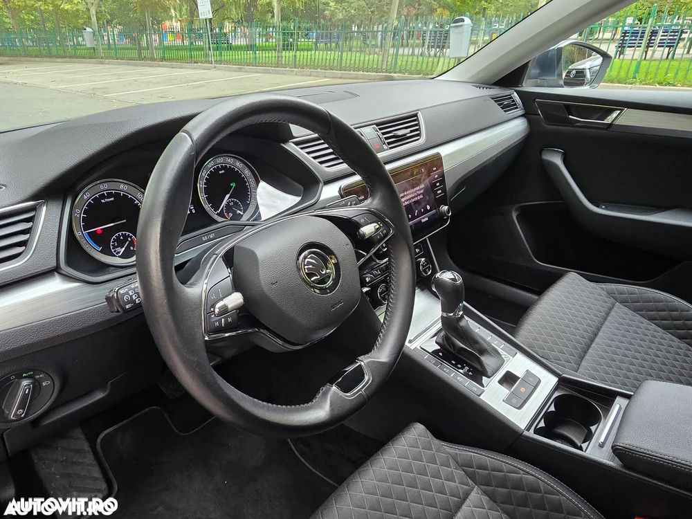 Skoda Superb 1.4 TSI DSG Ambition - 5