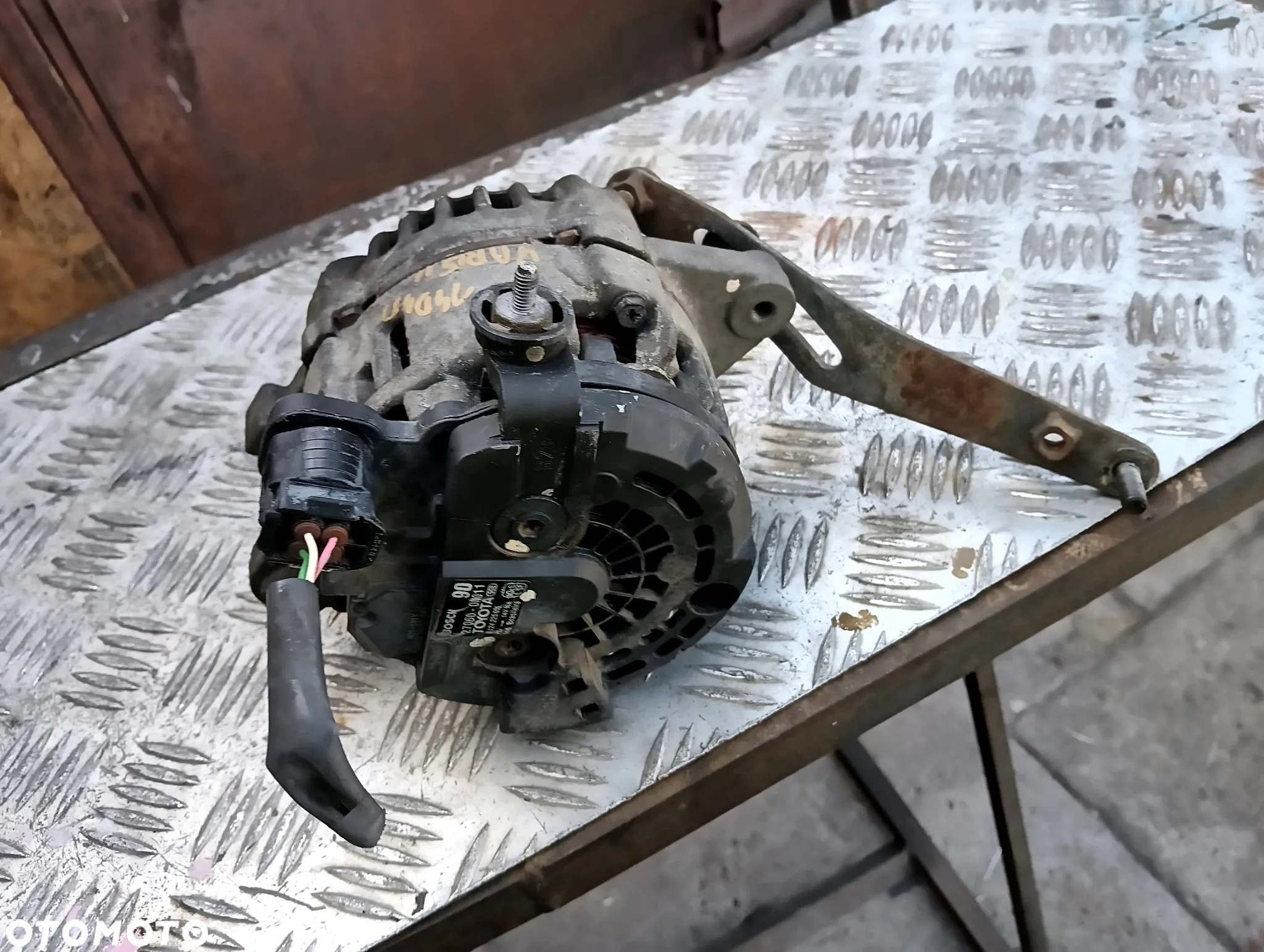 toyota yaris ii 1.4 d4d alternator 90a 27060-0n011 0124225055 bosch - 4