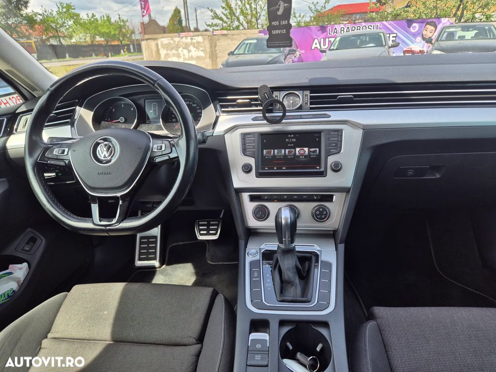 Volkswagen Passat 2.0 TDI DSG (BlueMotion Technology) Comfortline - 10